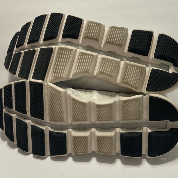 Cloudflow Womens Active Running ON Size 9.5 🌥☁️ - Picture 12 of 12